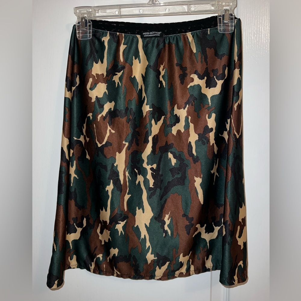 Heidi Hat Brand Swimsuit Material Camo Skirt Size Small